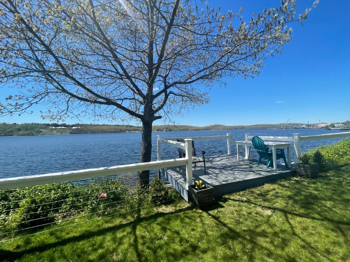 Waterfront Home With A View Groton Esterno foto