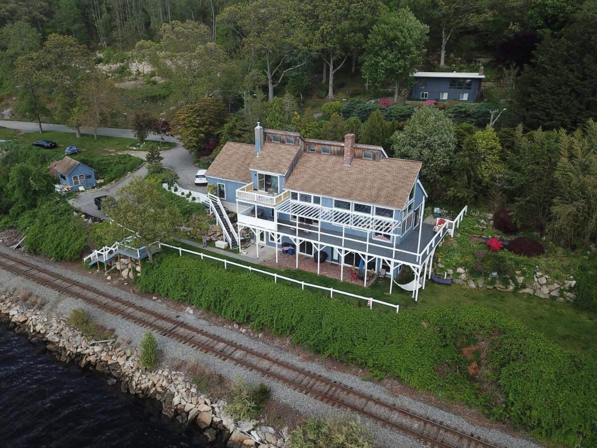 Waterfront Home With A View Groton Esterno foto